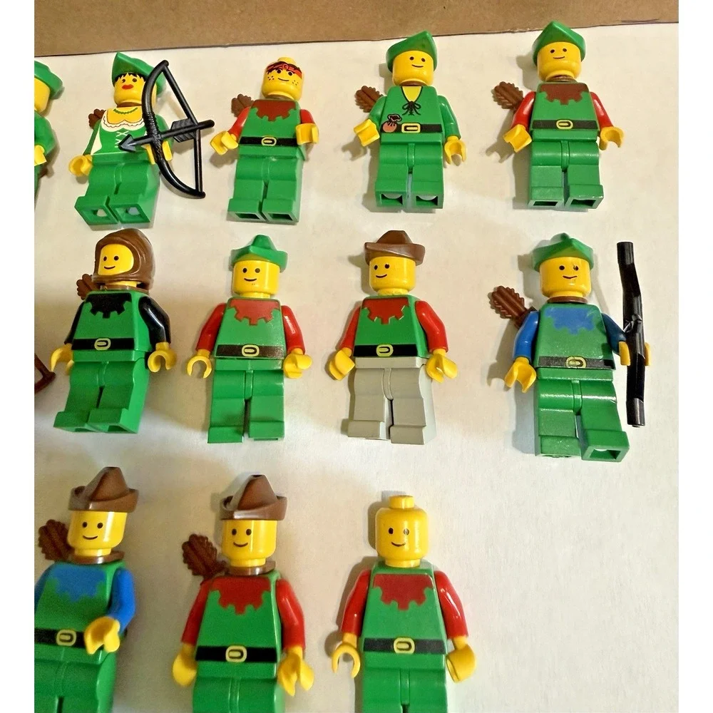 Lego 6071 Forestmen's‎ Crossing Forestwoman Minifigures Only Lot 1990